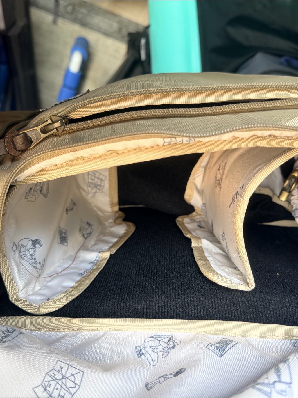 Kids Beige Drawstring Top Backpack No Reception — image 2 of 6